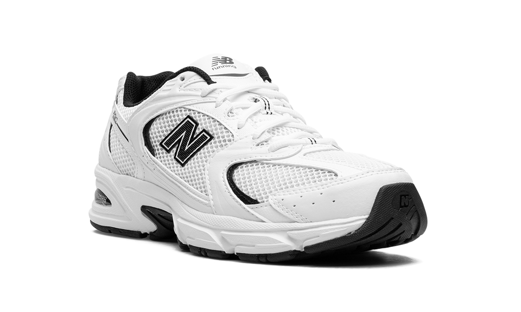 530 "White Black" MR530EWB