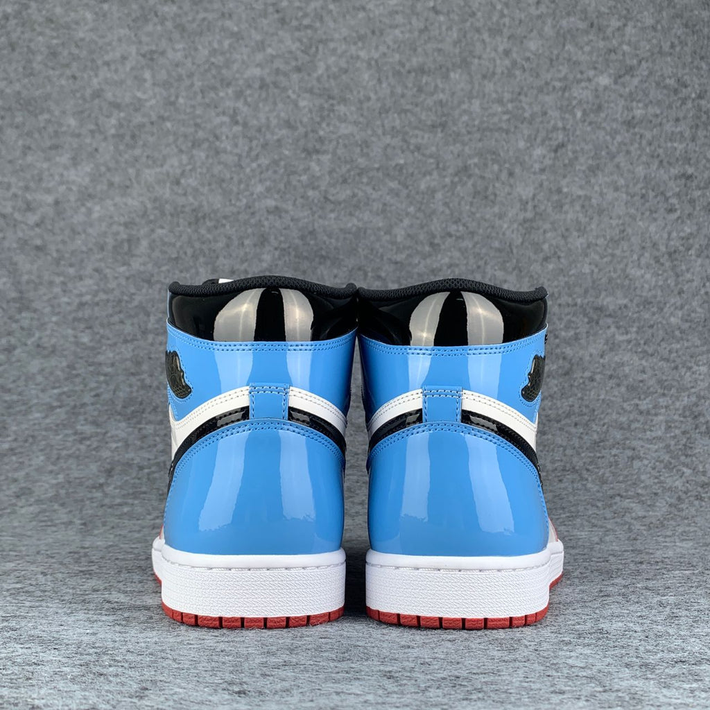 Air Jordan 1 Retro High OG 'Fearless'