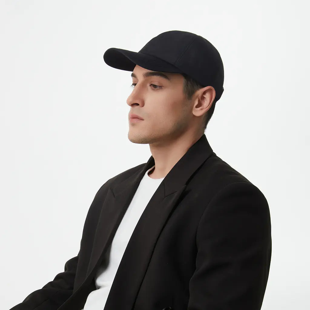 BLACK TECH CAP