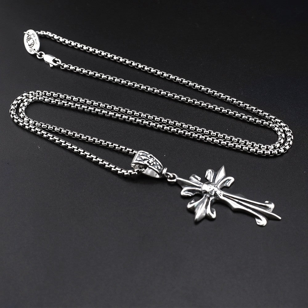 Chrome Hearts universal buckle cross skull pendant