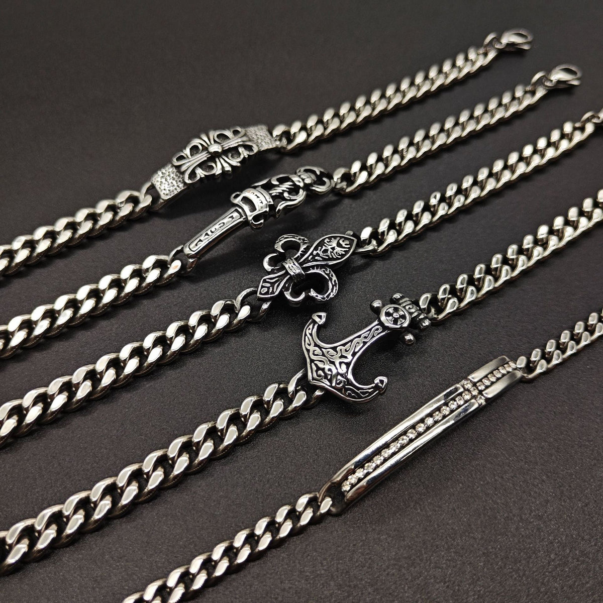 Chrome Hearts Silver Cuban chain curved bracelet