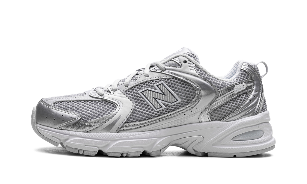 530 "Moonbeam Silver Metallic" MR530RS