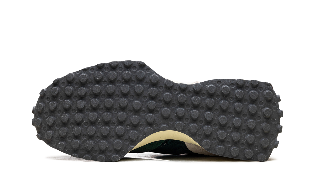 327 "Marsh Green" U327WRG